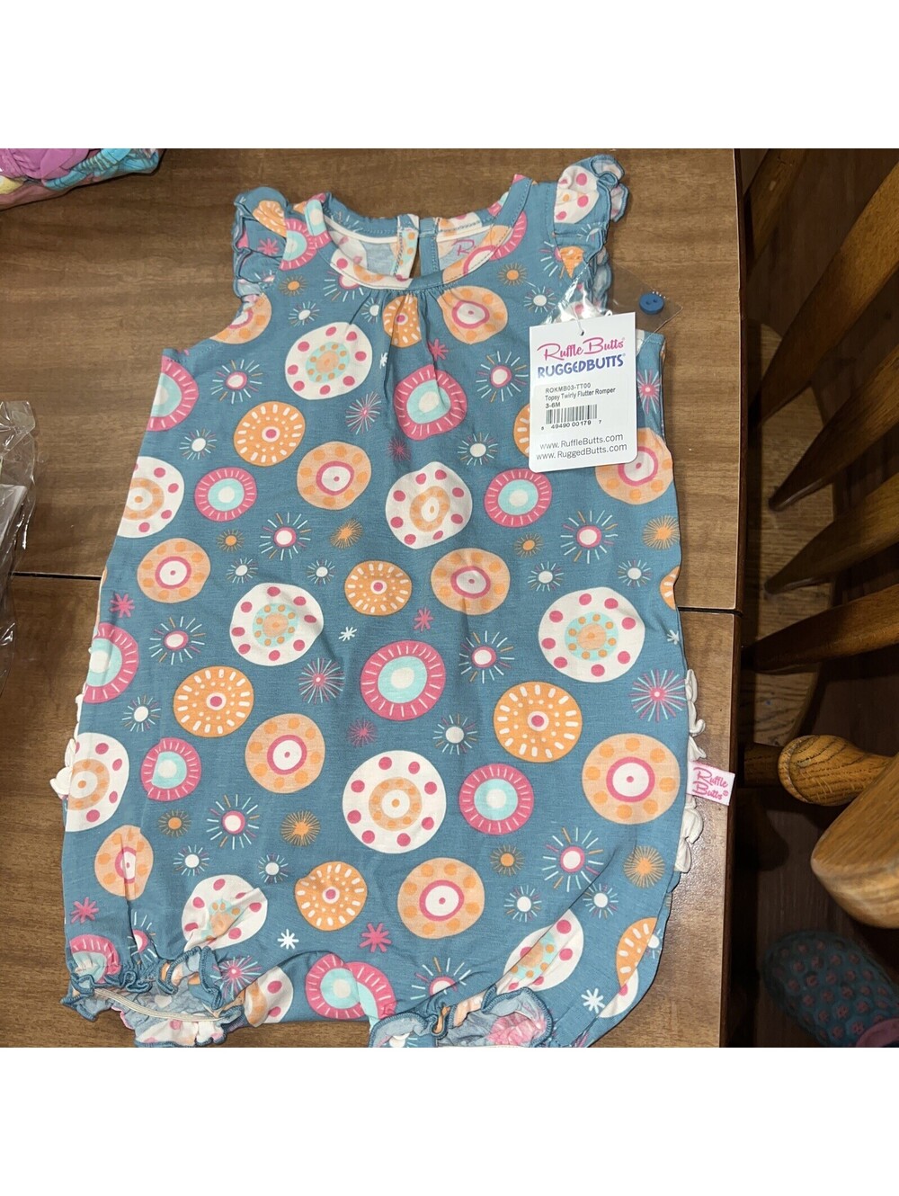 Ruffle Butts baby girls romper with ruffles on back Toopsy Twirly 3-6 mo